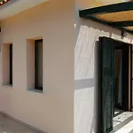 Hotel apartamentowy Helen's 11 Boutique Achladies (Skiathos)
