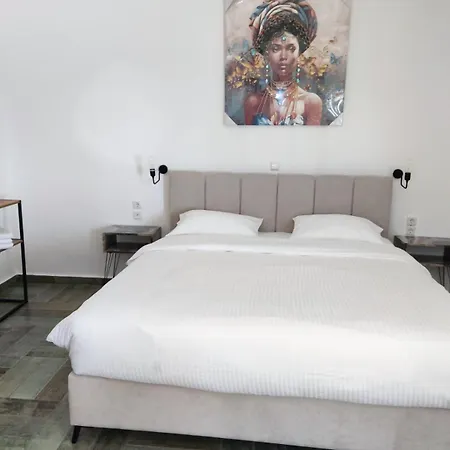 Helen's 11 Boutique 4*