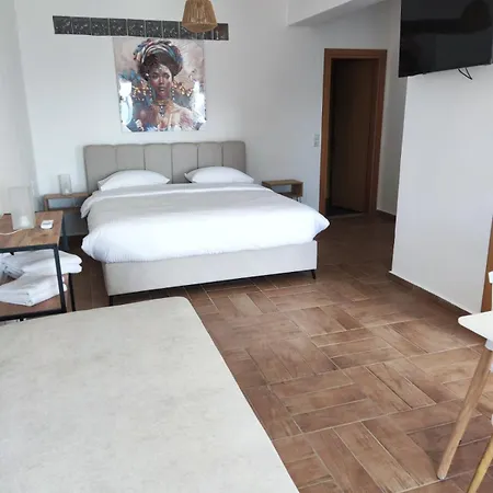 Aparthotel Helen's 11 Boutique 3*