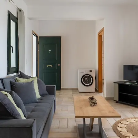 Hotel apartamentowy Helen's 11 Boutique 3*