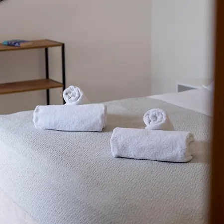 Helen's 11 Boutique 3* Achladies (Skiathos)