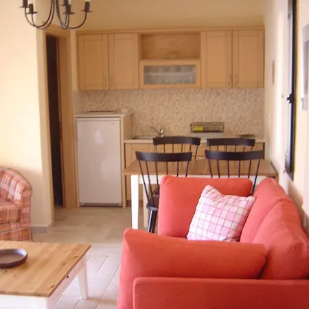 Hotel apartamentowy Helen's 11 Boutique Achladies (Skiathos)