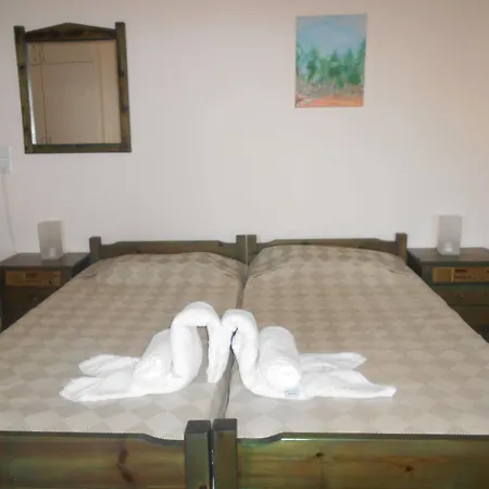 Helen's 11 Boutique 4*