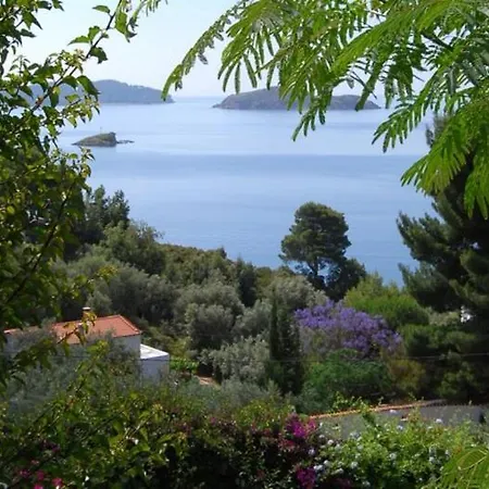 아파트호텔 Helen's 11 Boutique