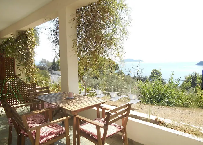 Helen's 11 Boutique Aparthotel Achladies (Skiathos)