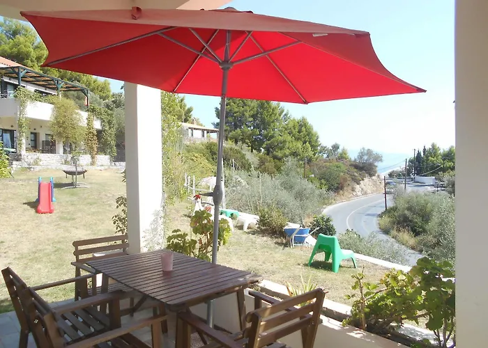 Helen's 11 Boutique Achladies (Skiathos)