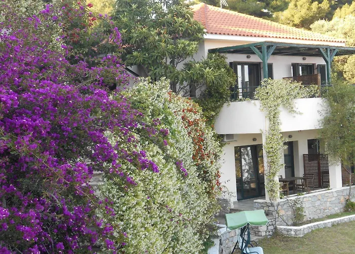 Helen's 11 Boutique Achladies (Skiathos)