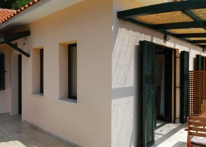 Aparthotel Helen's 11 Boutique Achladies (Skiathos)