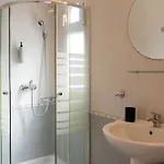 Helen's 11 Boutique Apart Otel