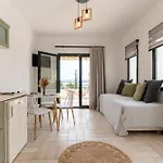 Helen's 11 Boutique Apart Otel
