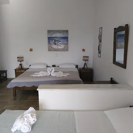 Helen's Achladies (Skiathos)