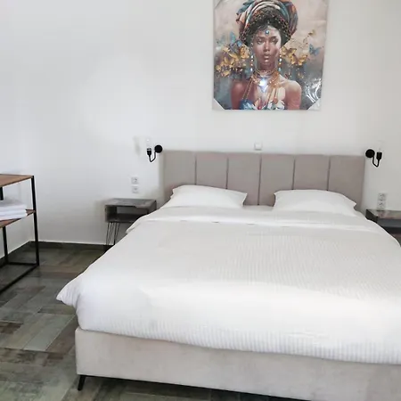 Helen's 11 Boutique Achladias