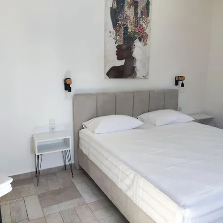 Appart hôtel Helen's 11 Boutique