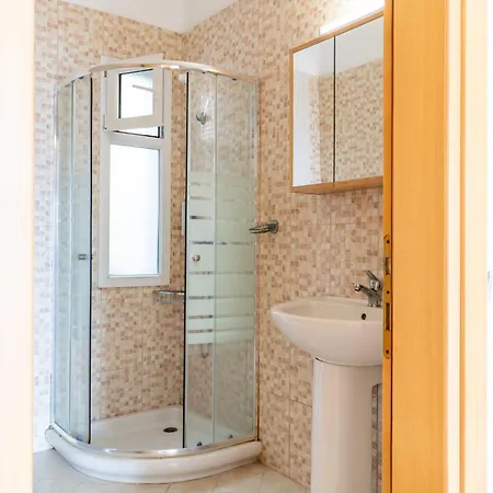 Helen's 11 Boutique 3* Achladies (Skiathos)