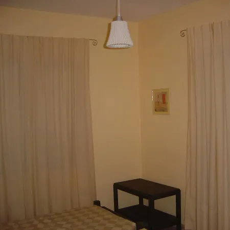 Helen's 11 Boutique 3*