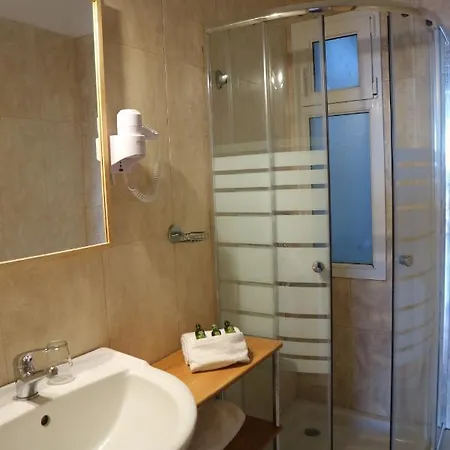 Appart hôtel Helen's 11 Boutique 3*