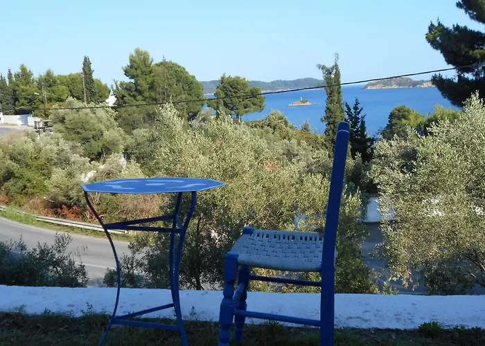 Helen's 11 Boutique Апарт-отель